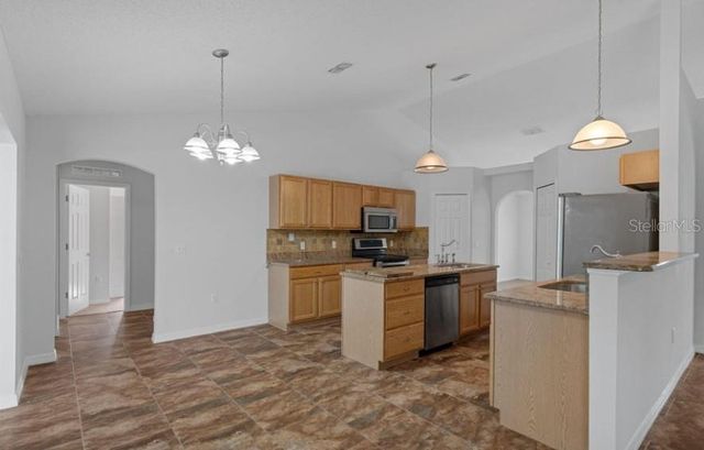 12411 CONVENT GARDEN ROAD, Brooksville, FL 34613