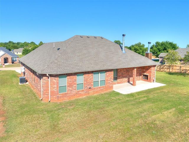 11341 White Tail Ridge, Guthrie, OK 73044