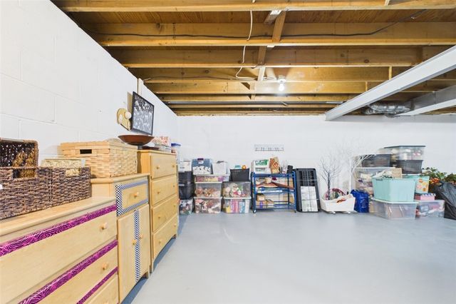 582 Watson Road, Perinton, NY 14450