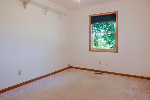 1530 Happy Valley Road, Crown Point, IN 46307