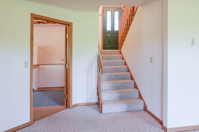1530 Happy Valley Road, Crown Point, IN 46307