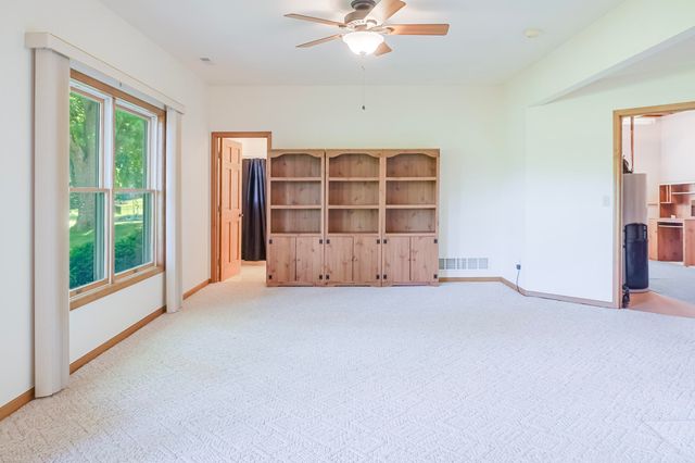 1530 Happy Valley Road, Crown Point, IN 46307