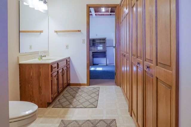 1530 Happy Valley Road, Crown Point, IN 46307
