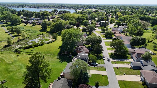 1530 Happy Valley Road, Crown Point, IN 46307
