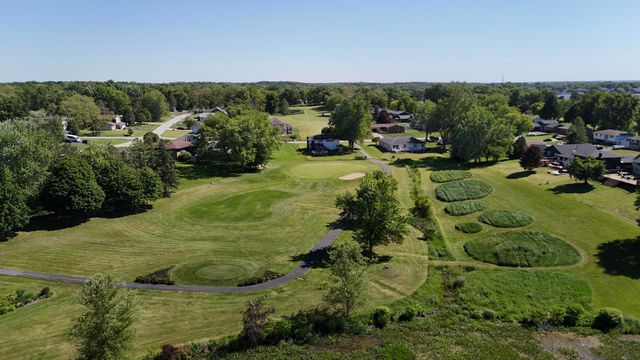 1530 Happy Valley Road, Crown Point, IN 46307
