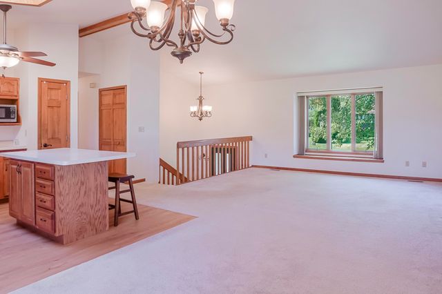 1530 Happy Valley Road, Crown Point, IN 46307