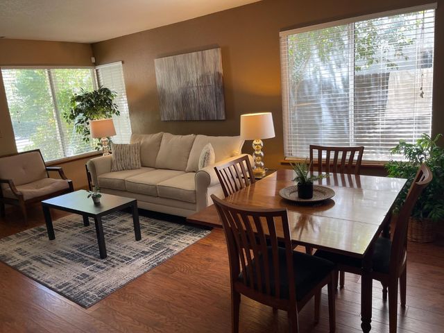 235 Touchstone Pl, West Sacramento, CA 95691