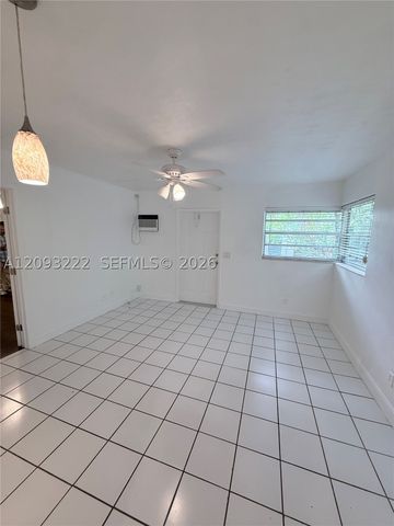 713 SW 13th Ave 3, Fort Lauderdale, FL 33312
