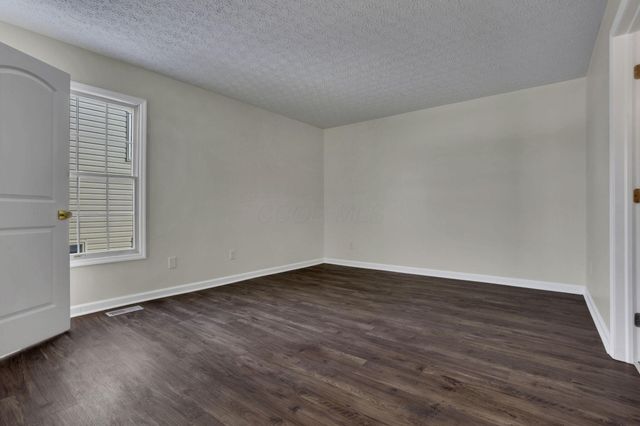 7166 Haswell Drive, Reynoldsburg, OH 43068