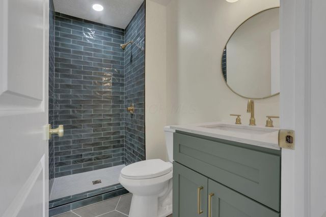 7166 Haswell Drive, Reynoldsburg, OH 43068