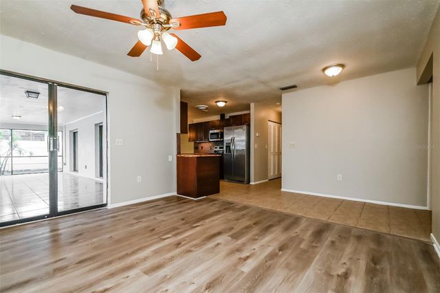 8419 BRANDEIS CIRCLE E, Sarasota, FL 34243