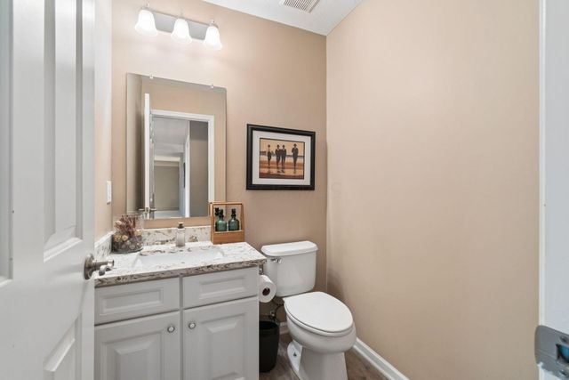7383 Fairfield Lakes Drive, Powell, OH 43065
