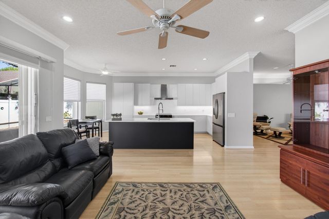 11777 Castellon Court, Boynton Beach, FL 33437