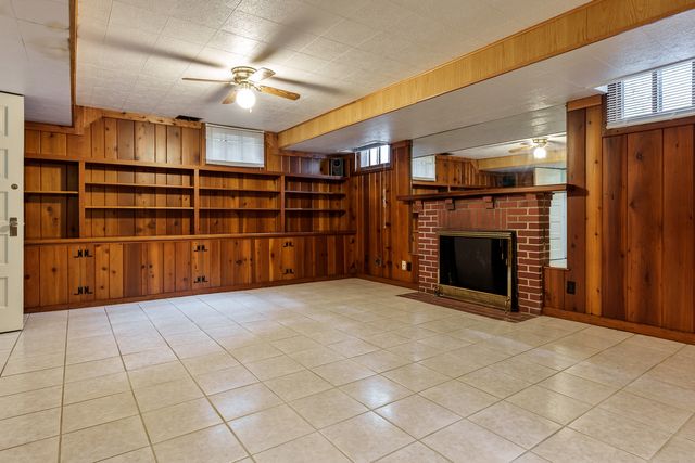 3025 E STATE Street, Rockford, IL 61108