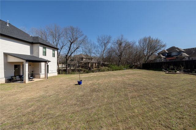 4281 W American Drive, Fayetteville, AR 72704
