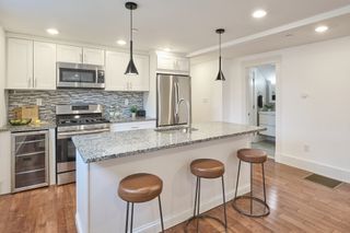 2 Auburn Ave 2, Somerville, MA 02145