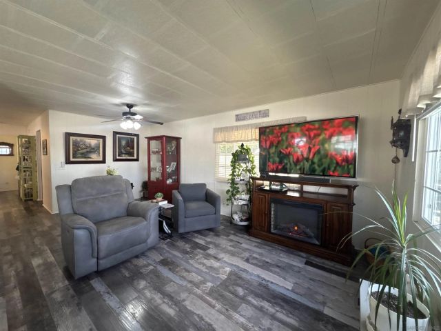 27601 Sun City Blvd. 251, Menifee, CA 92586