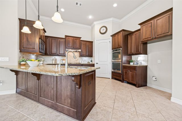 55 Floral Hills Lane, Fulshear, TX 77441