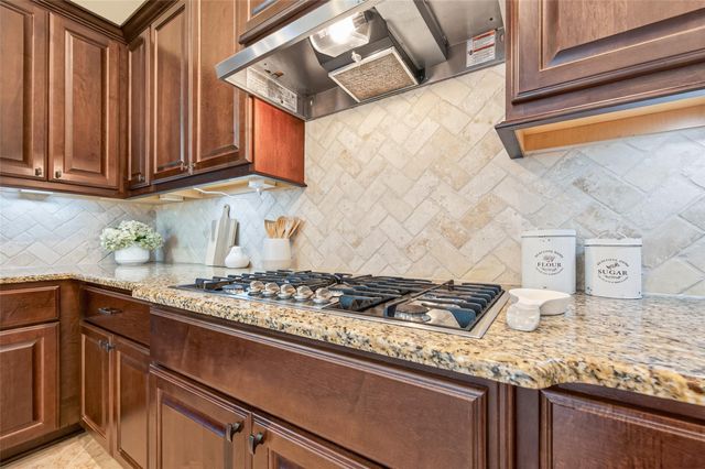 55 Floral Hills Lane, Fulshear, TX 77441