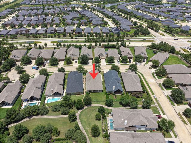 55 Floral Hills Lane, Fulshear, TX 77441