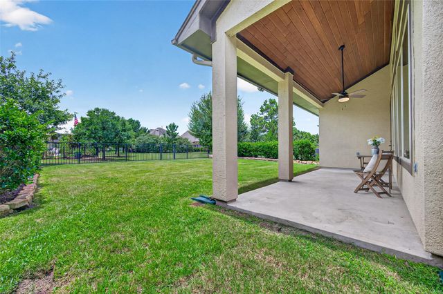 55 Floral Hills Lane, Fulshear, TX 77441