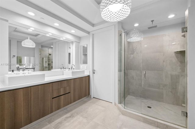 151 Isle Of Venice Dr 2A, Fort Lauderdale, FL 33301