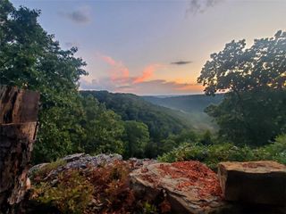 4918 County Road 501, Berryville, AR 72616