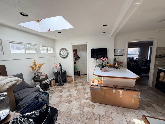 33 Assisi Way, Norwalk, CT 06851