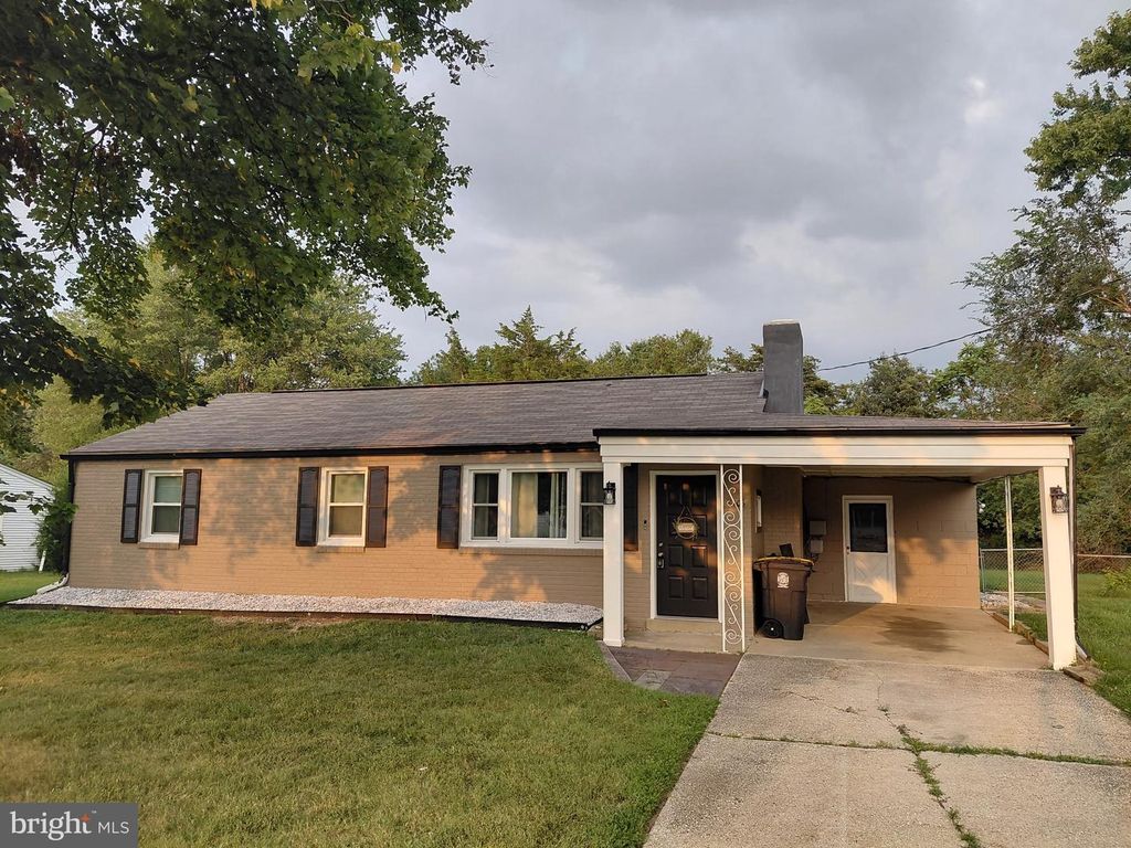 8406 MIMOSA AVE, Clinton, MD 20735