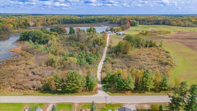 4374 E County Line Road, Plainfield Twp, MI 48739