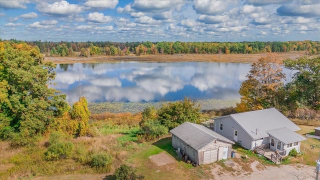 4374 E County Line Road, Plainfield Twp, MI 48739