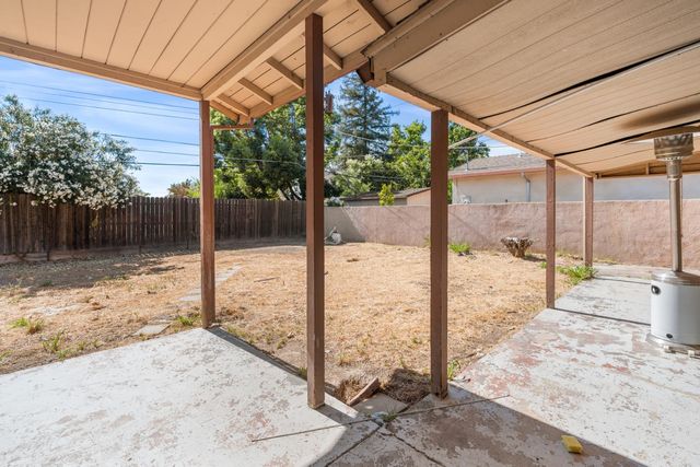 2019 Ethan Way, Sacramento, CA 95825