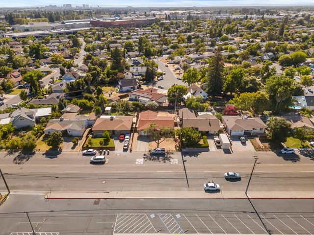 2019 Ethan Way, Sacramento, CA 95825