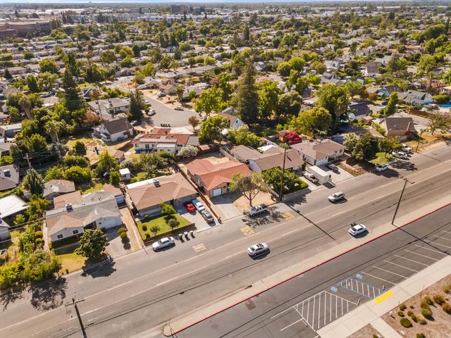 2019 Ethan Way, Sacramento, CA 95825