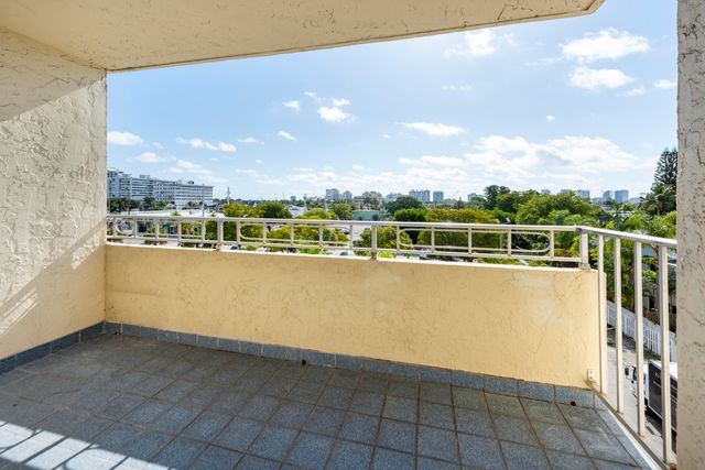 900 NE 18th Avenue 408, Fort Lauderdale, FL 33304