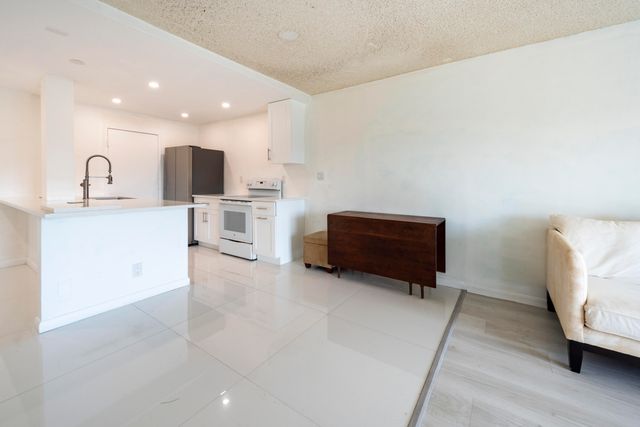 900 NE 18th Avenue 408, Fort Lauderdale, FL 33304