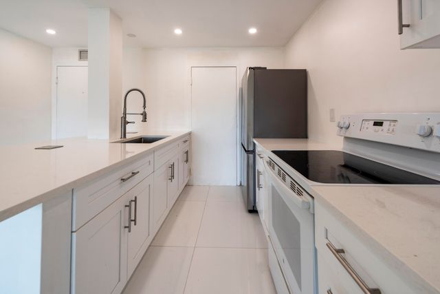 900 NE 18th Avenue 408, Fort Lauderdale, FL 33304