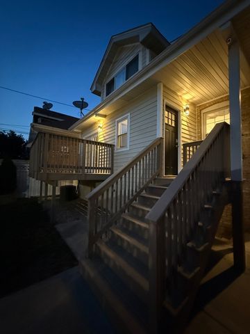 1322 Euclid Avenue, Berwyn, IL 60402