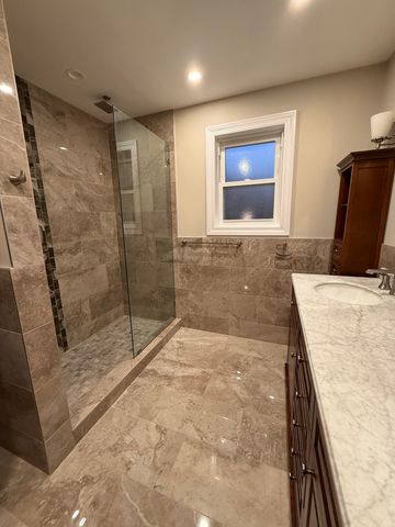 1322 Euclid Avenue, Berwyn, IL 60402