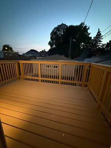 1322 Euclid Avenue, Berwyn, IL 60402