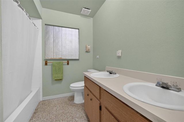 5701 PADGETT CIRCLE, Orlando, FL 32839