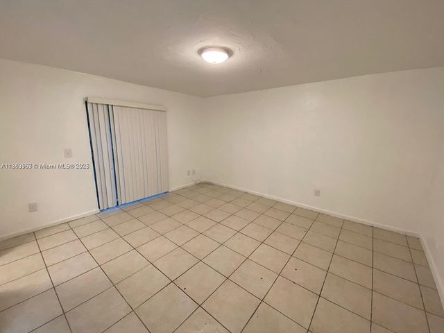 28185 SW 143rd Ct, Homestead, FL 33033