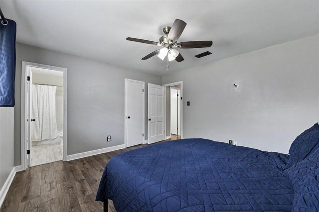 14318 Foxford Way, Houston, TX 77015