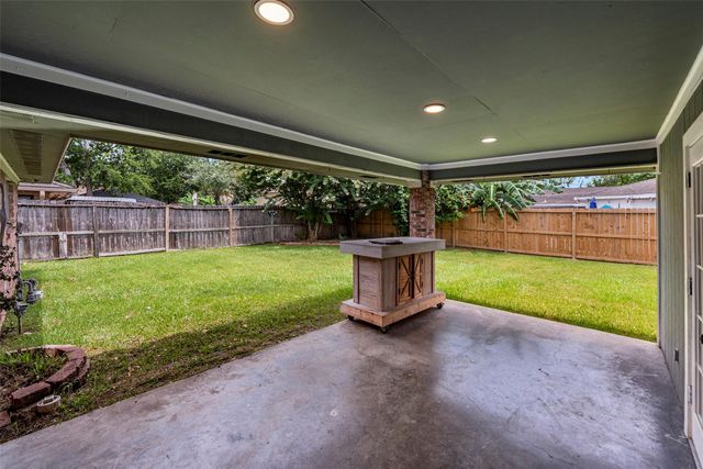 14318 Foxford Way, Houston, TX 77015