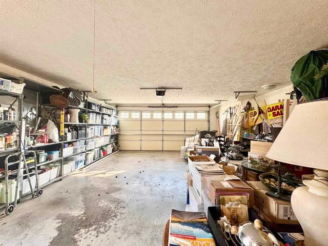 661 Lake Harbor Drive, Marion, IL 62959