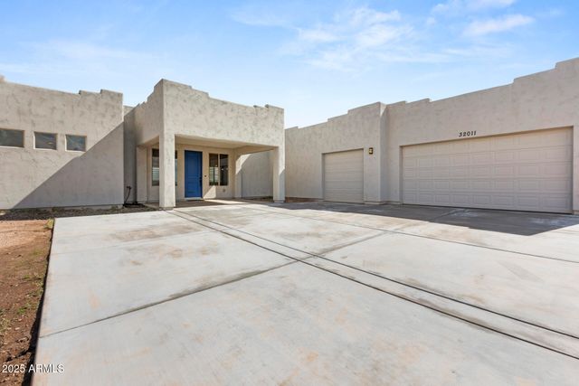 32011 N 225TH Drive, Wittmann, AZ 85361