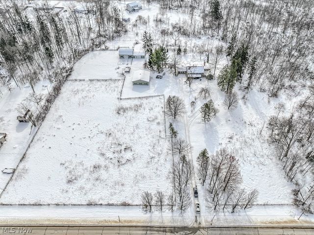 8301 Sherman Road, Chesterland, OH 44026