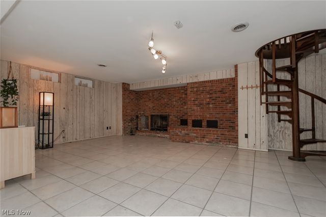 8301 Sherman Road, Chesterland, OH 44026