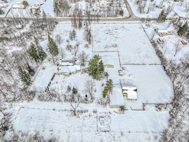 8301 Sherman Road, Chesterland, OH 44026