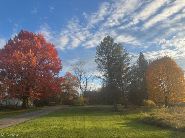 8301 Sherman Road, Chesterland, OH 44026